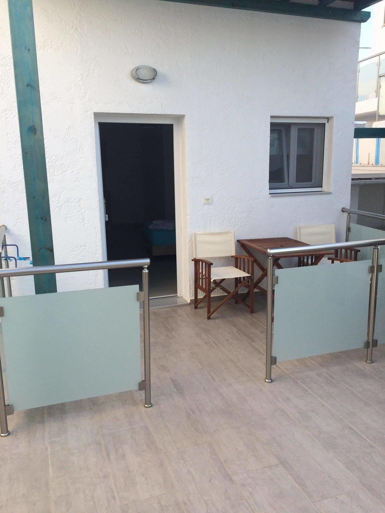 Socrates Apartmens & Restaurant Mílatos Ngoại thất bức ảnh
