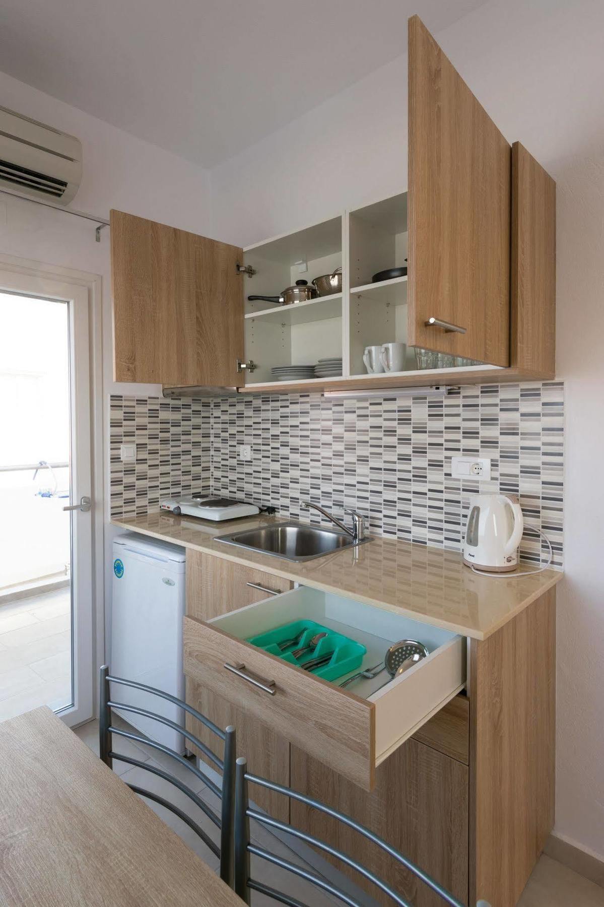 Socrates Apartmens & Restaurant Mílatos Ngoại thất bức ảnh